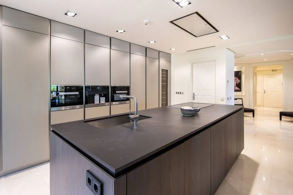 Cuisine - Luxury Villa with Pool in Nueva Andalucia, Marbella