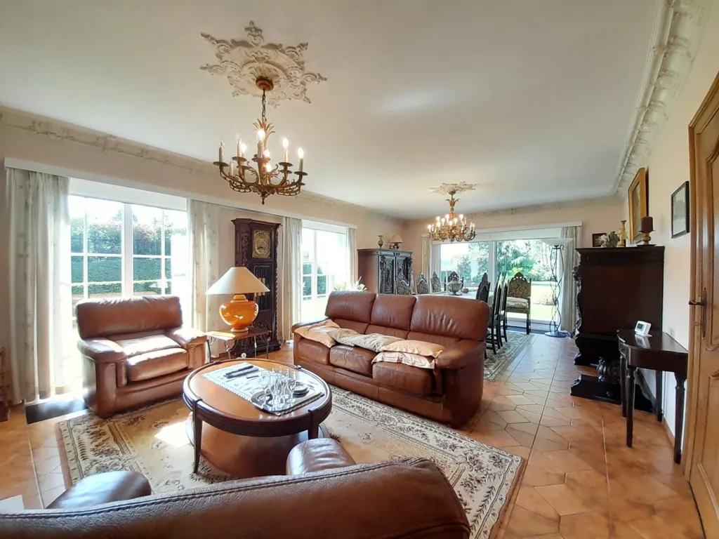 Elutuba - Open Plan House with Garden in Brakel