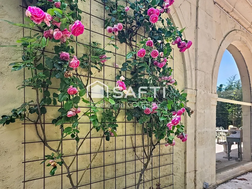 Aed - Historic House with Garden near Barsac