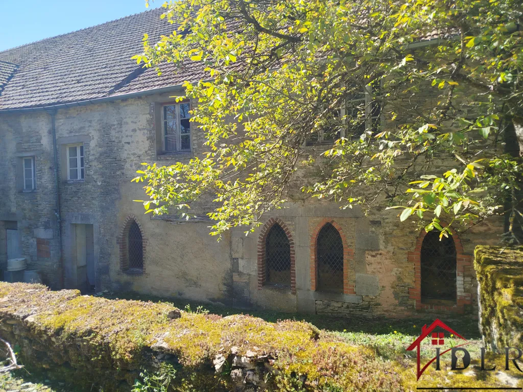 Aed - Historic Priory with Chapel in Chas