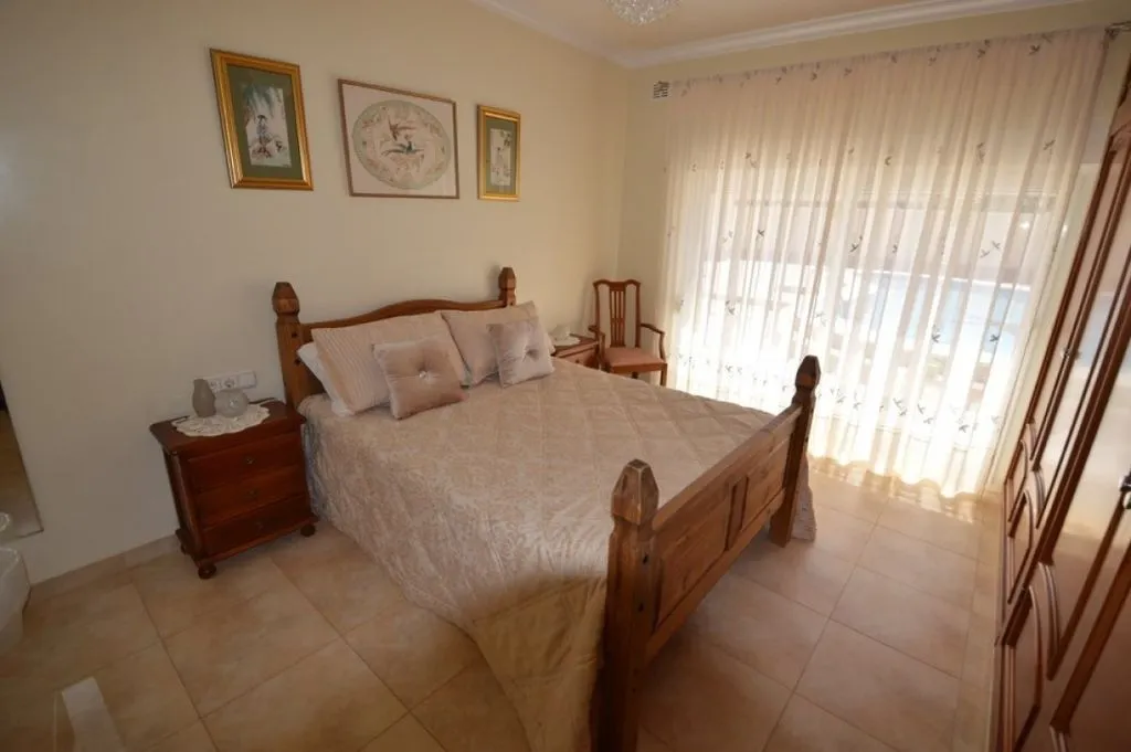 Magamistoad - Luxury Villa with Pool in Cabo Roig, Valencia