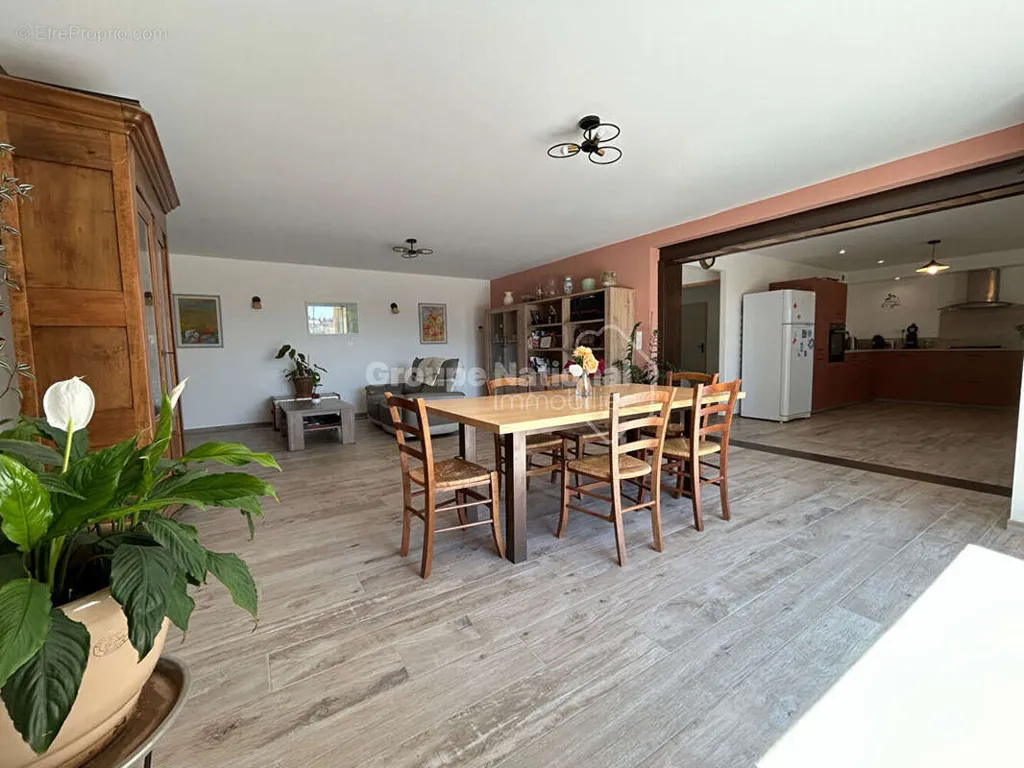 Salle à manger - Bastide Provençale avec Piscine à Beaumes-de-Venise