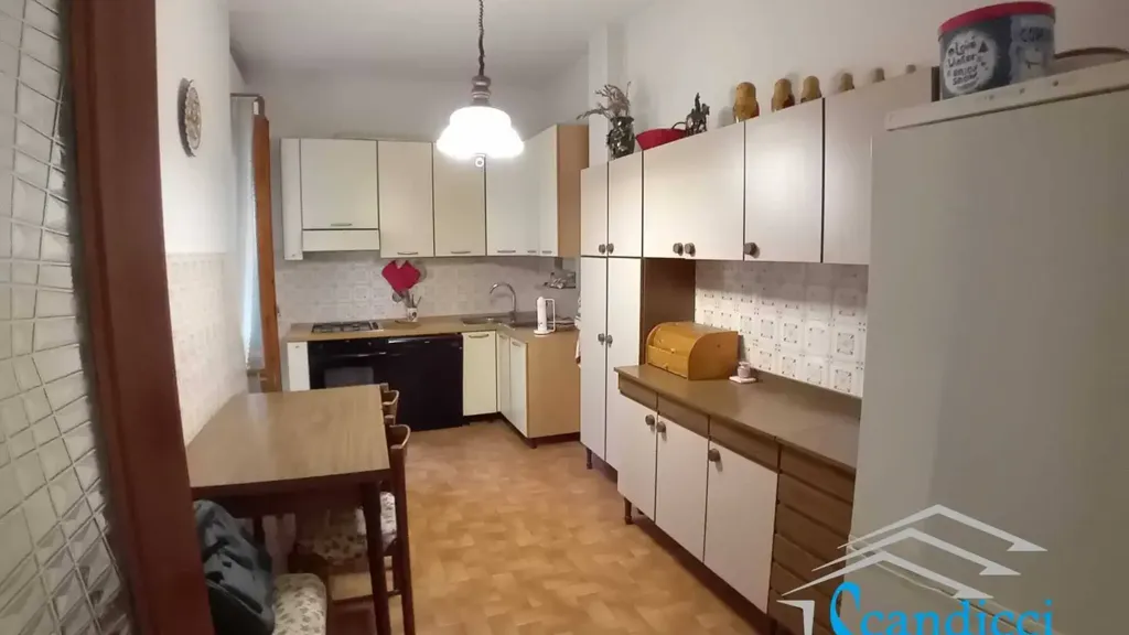 Cucina - Bright Apartment with Balcony in Florence