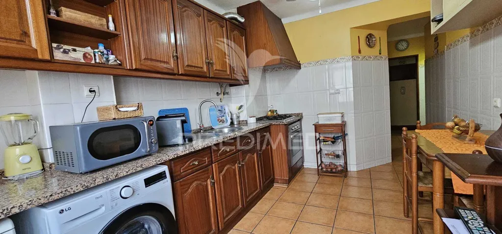 Köök - Central T3 Apartment with Balcony in Samora Correia