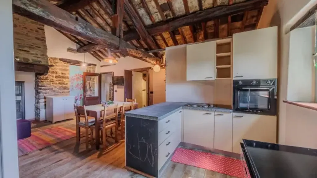 Cuisine - Restored Rustico with Mountain View in Cortona