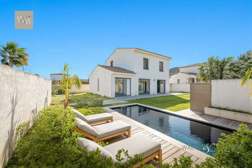 Piscine - Maison Contemporaine avec Jardin à La Crau