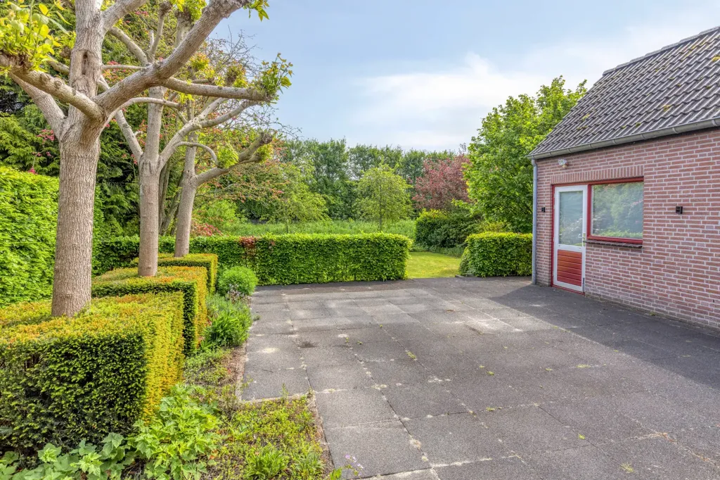 5-room house in Nieuw-vossemeer