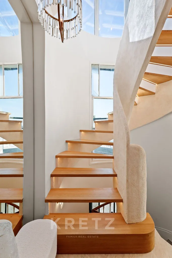 Rooms - Apartment with Rooftop Terrace in Paris 17th
