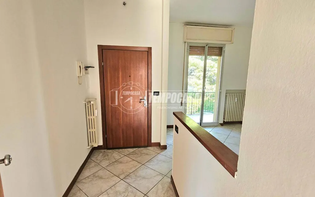 Ingresso - Apartment with Terrace in Riolo Terme