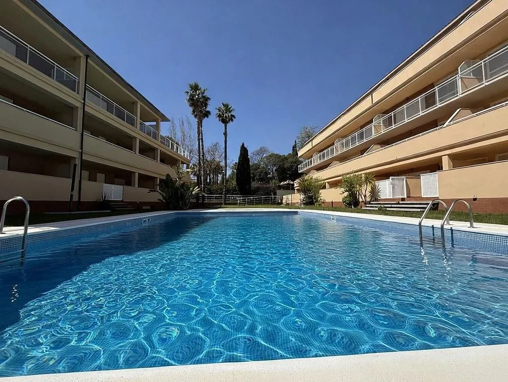 Pool - Penthouse with Pool and Terrace in Campolivar