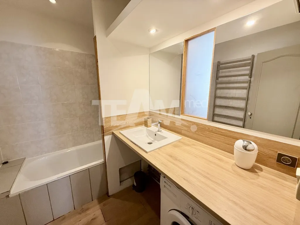 Salles de bain - Appartement T3 avec Caractère près du Parc Simone Veil