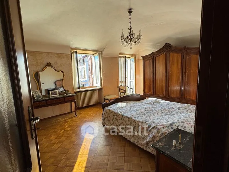 Chambres - Spacious Apartment with Balcony in Vigliano Biellese