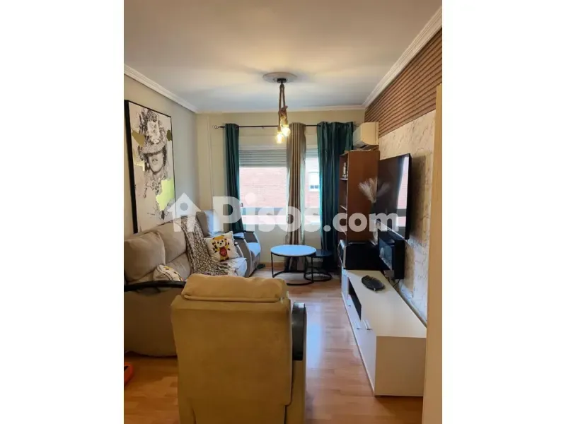 Elutuba - Spacious Flat with Garage in La Cañada
