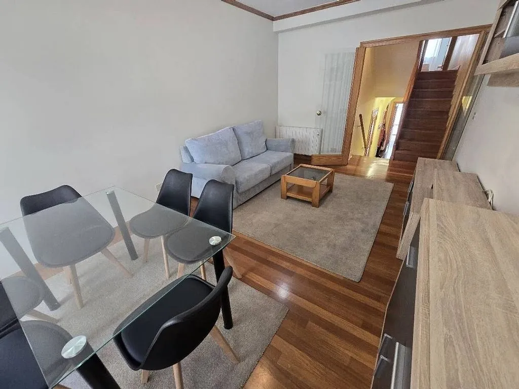 Elutuba - Duplex with Terrace in A Milagrosa