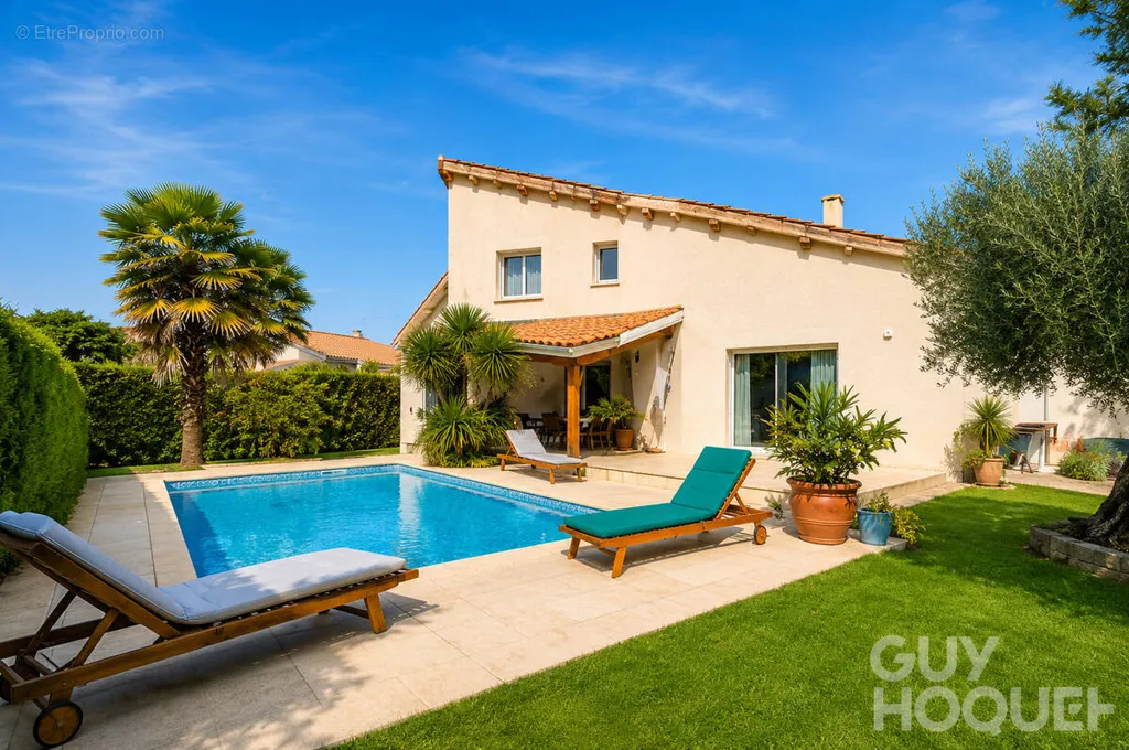 Bassein - Villa with Pool near Golf de Massane