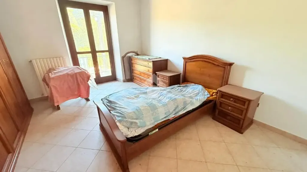 Chambres - Apartment with Three Balconies in Lanzo Torinese