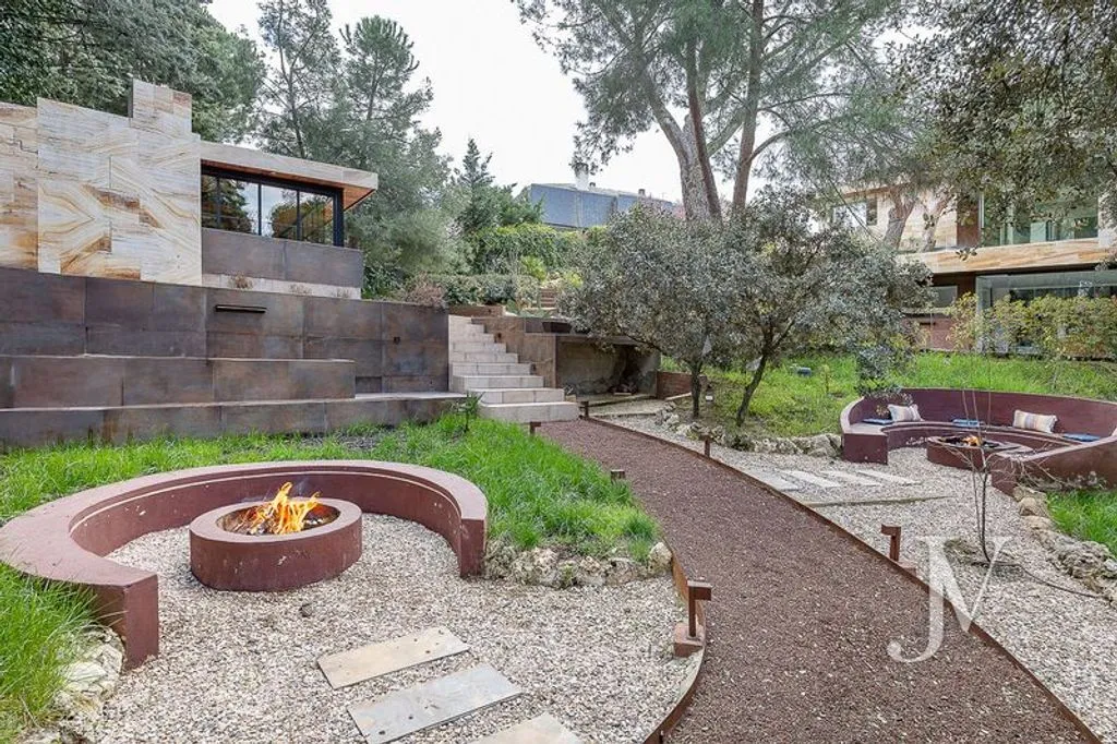 Aed - Luxury Villa with Pool in Montealina, Madrid