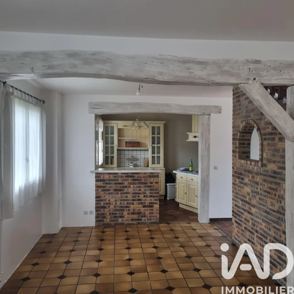 Cuisine - Maison avec Jardin et Terrasse à Tremblay-En-France