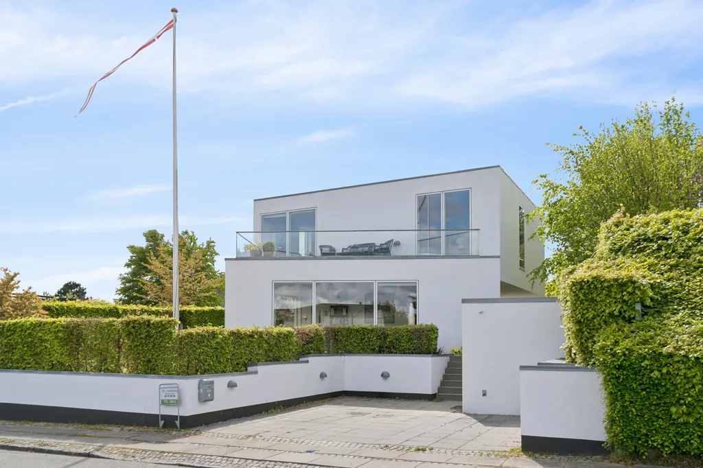 Extérieur - Architect-Designed Villa with Øresund View in Rungsted Kyst
