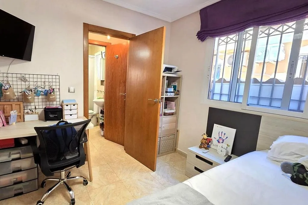 Chambres - Semi-detached House with Pool in Nueva Torrevieja
