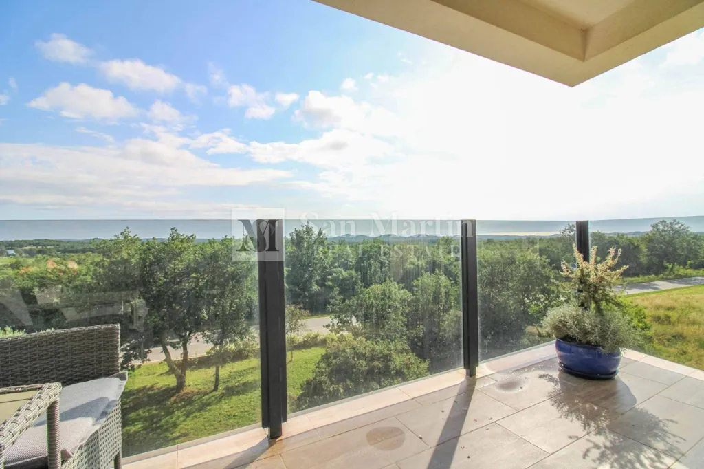 Balcony - Modern Apartment with Sea View in Poreč