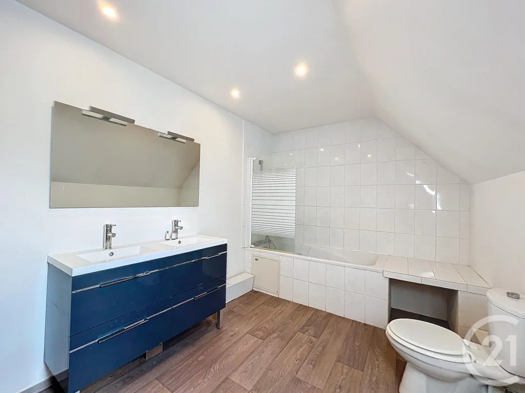 Vannitoad - Duplex House with Garden in Gouaix