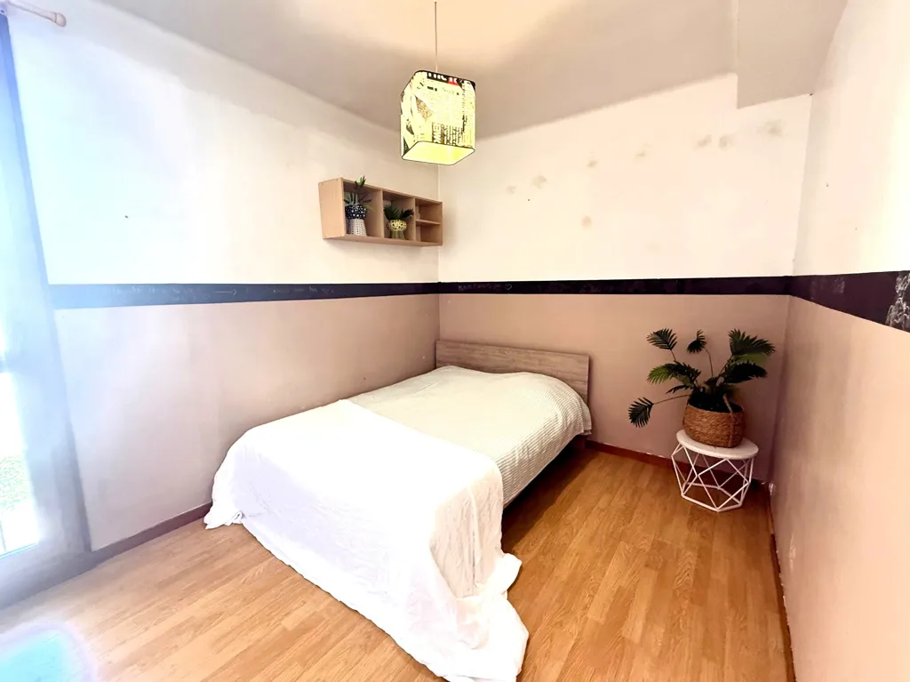 Magamistoad - Converted T3 Apartment with Balcony in Marseille