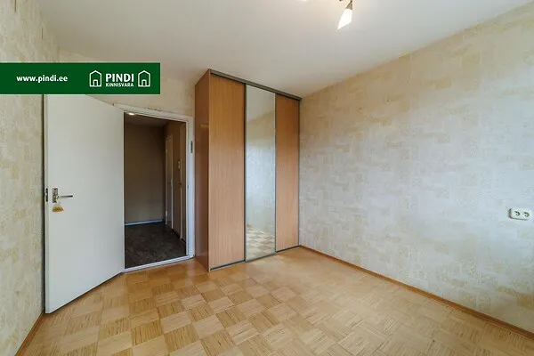 Chambres - 3-Bedroom Flat with Central Heating in Lasnamäe, Tallinn