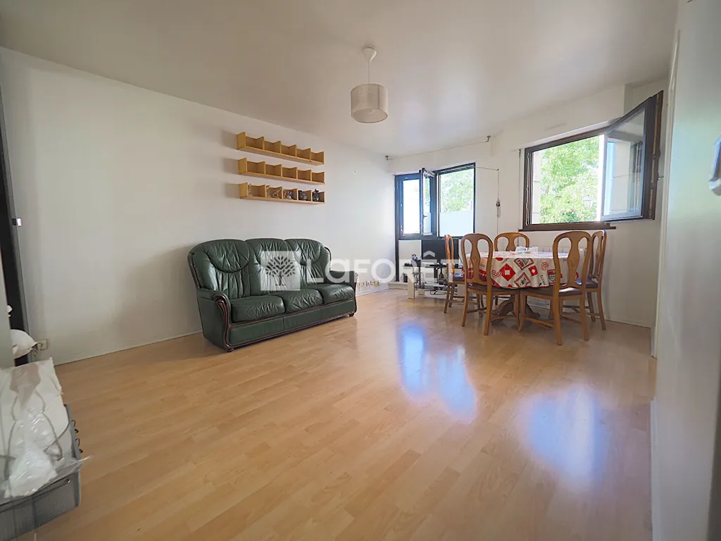 Elutuba - Studio with Parking in Paris-20e