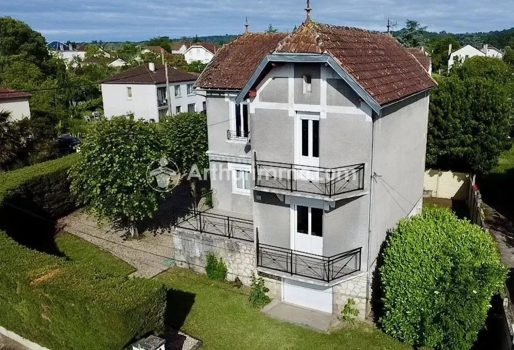 Vue aérienne - Maison de Bourg avec Jardin à Saint-Astier