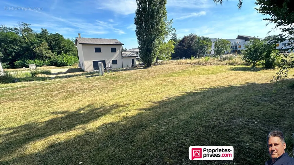 Aed - Viabilised Plot in Saint-Bonnet-de-Mure