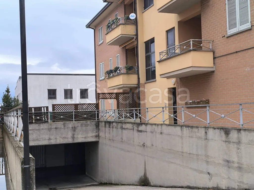 Välivaade - Trilocale with Balcony in Foligno