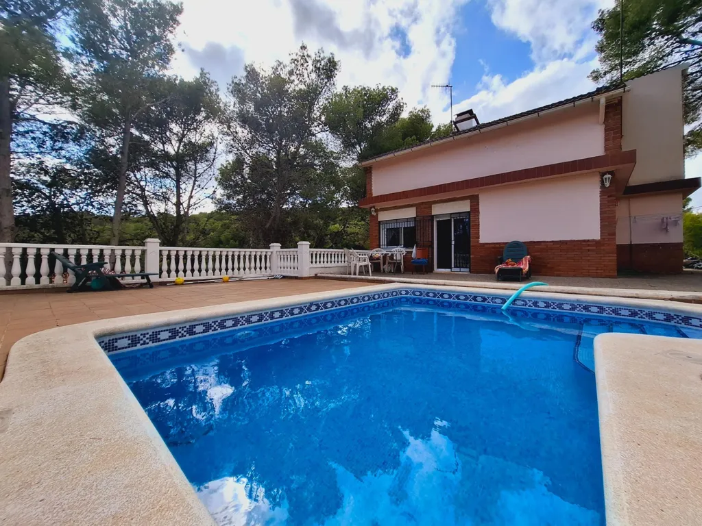 Bassein - Detached House with Pool in Valldemar, Calafell