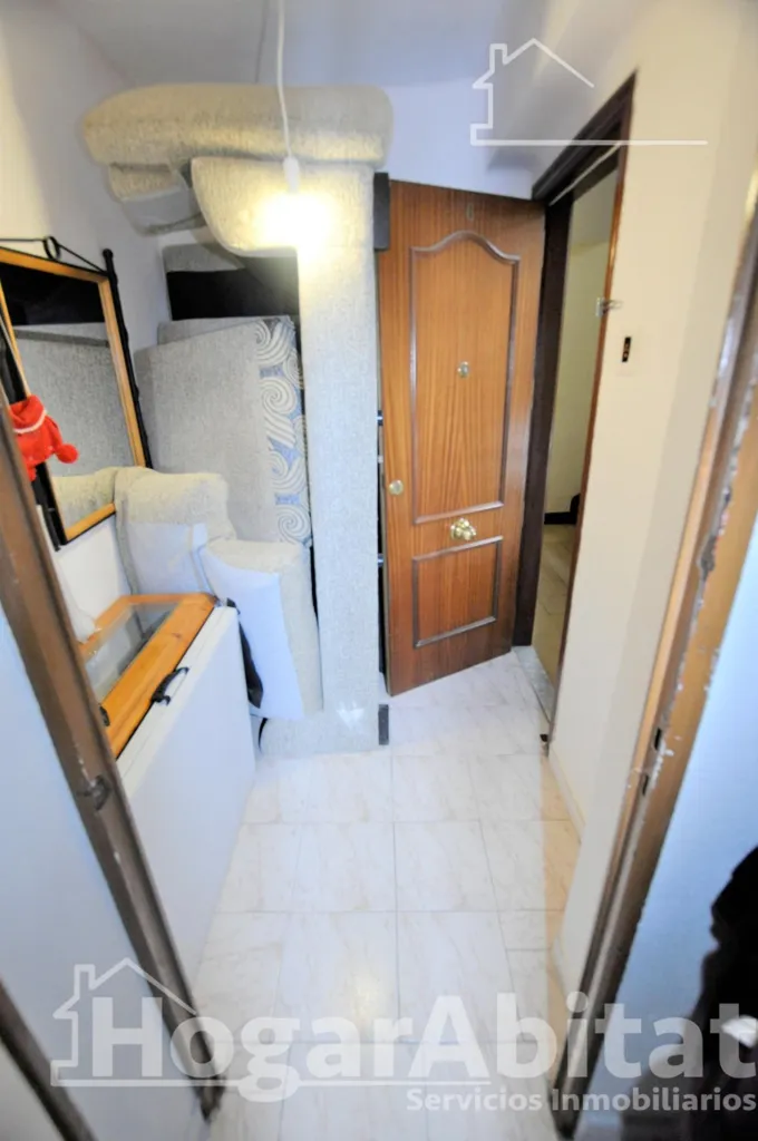Esik - Bright Flat with Balcony in Xirivella