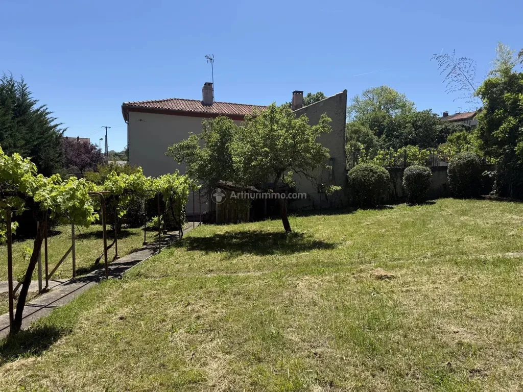Garden - Maison de Maître with Garden in Carmaux