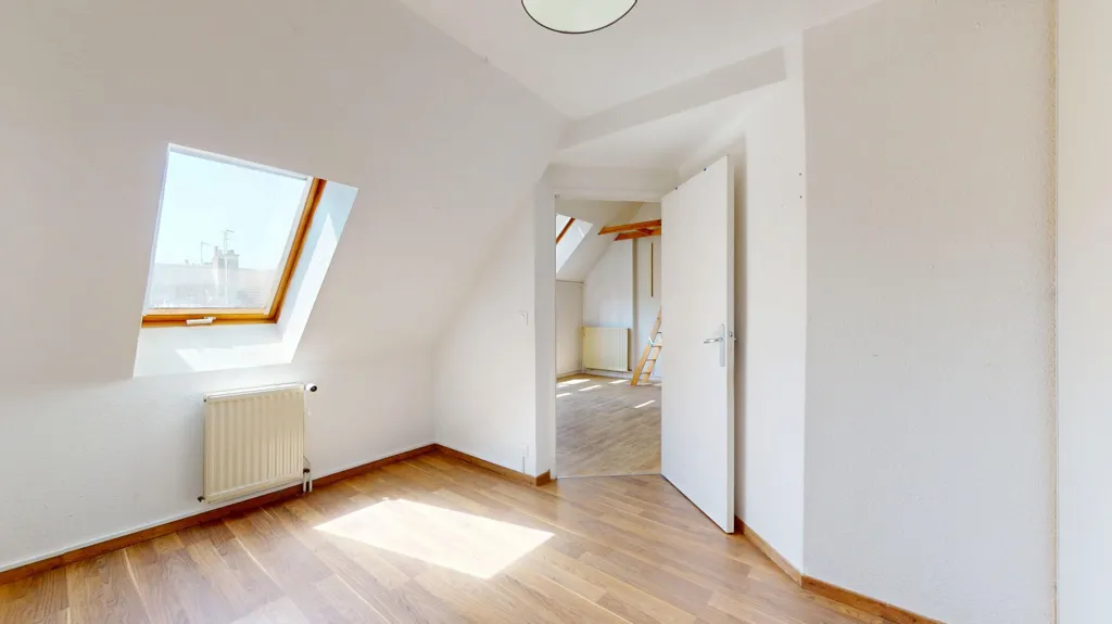 Pièces - Appartement Duplex avec Cuisine Équipée près du Centre-ville