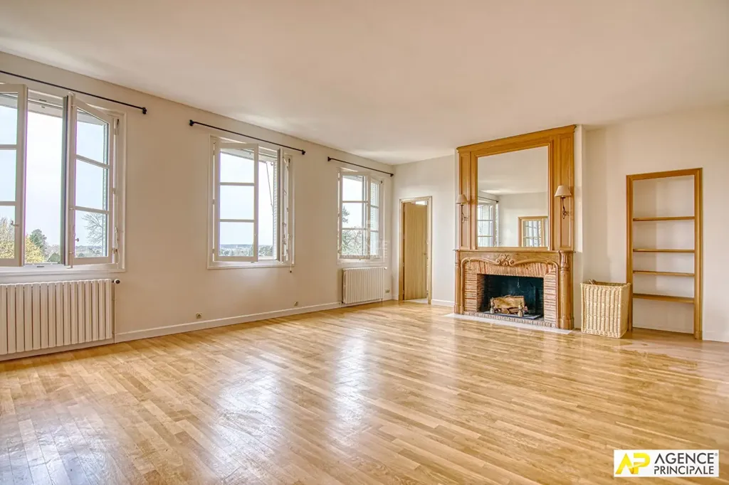 Séjour - Appartement Duplex avec Jardin à Versailles