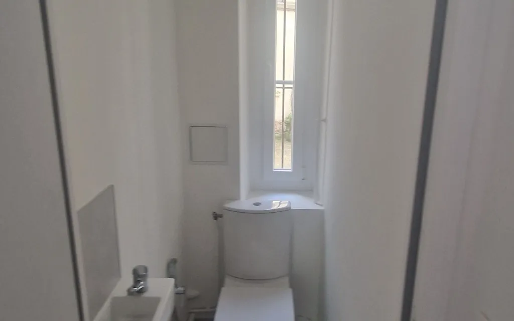 Vannitoad - Renovated 3-Bed Flat with Garden in Sèvres