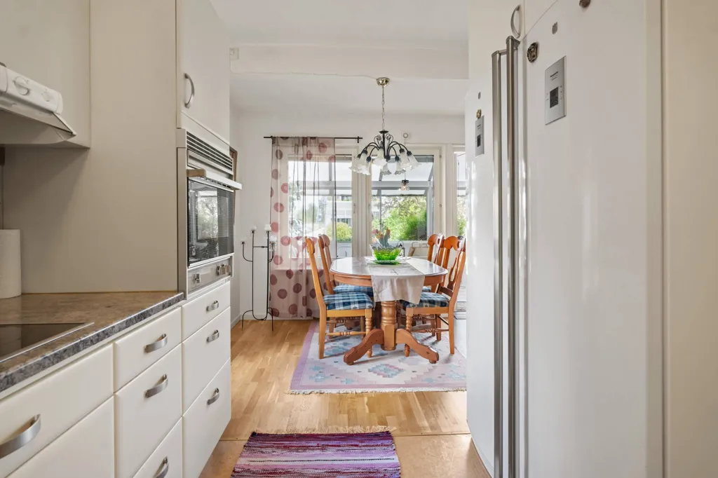 Cuisine - Senior-Exclusive Flat with Balcony in Sörberge