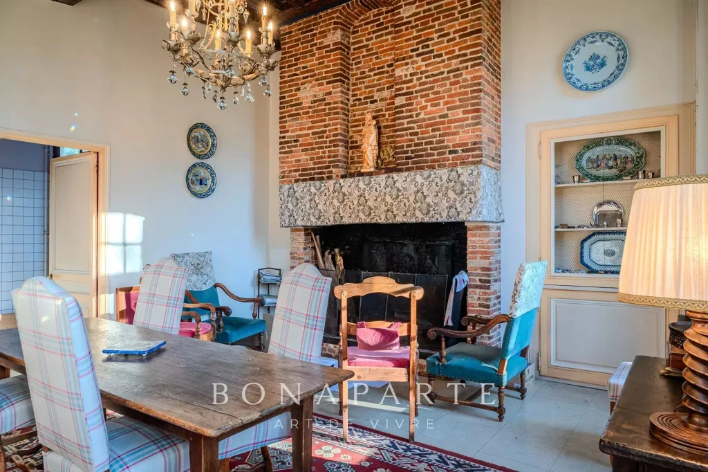 Dining Room - 18th Century Château with Stables in Rougemontiers
