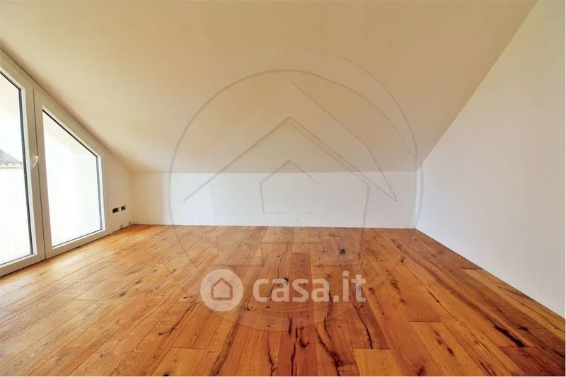 Toad - Contemporary Villa with Private Garden in Mariano Comense