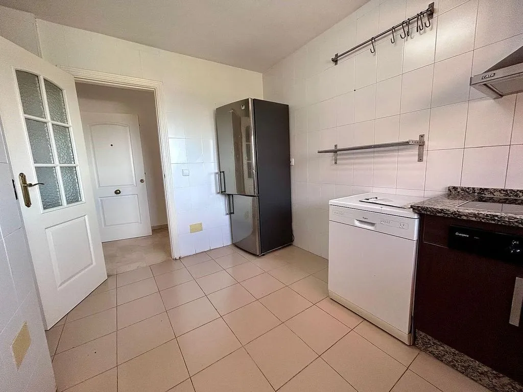 Kitchen - Apartment with Pool and Terrace in El Palo