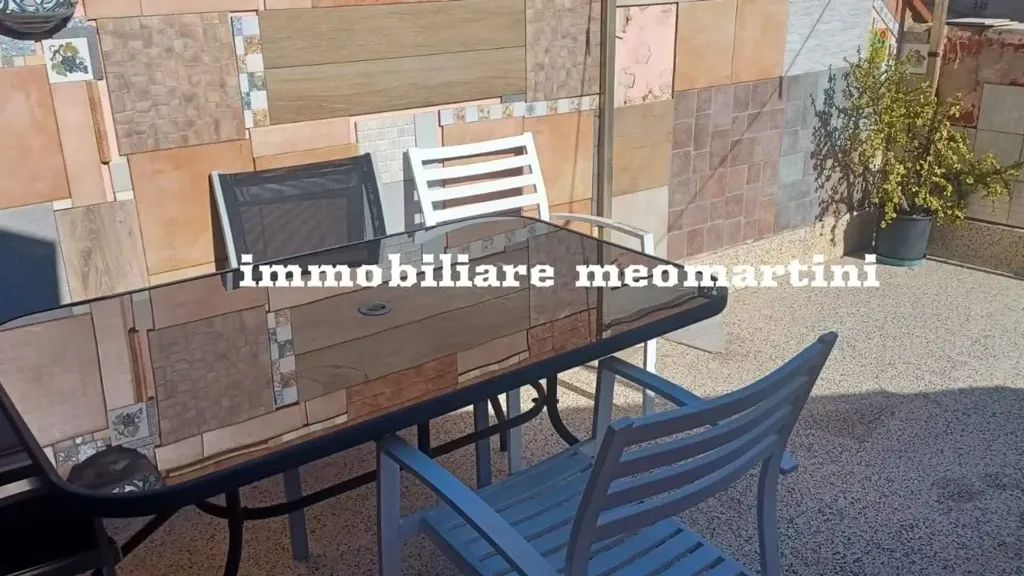 Terrasse - Rearranged Flat with Balcony in Siracusa