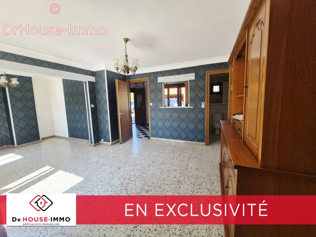Elutuba - Detached House with Courtyard in Isbergues