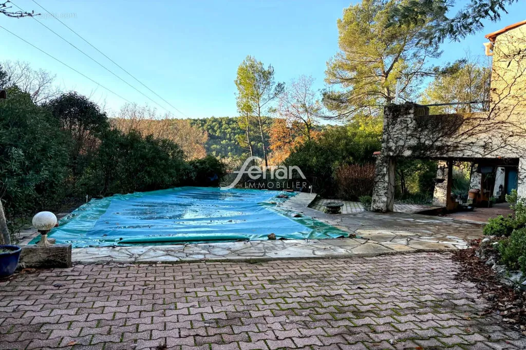 Bassein - Luxury Villa with Pool in Callas