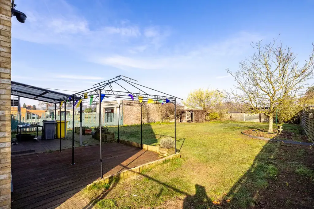 Aed - Eco-Friendly House with Garden in Balen