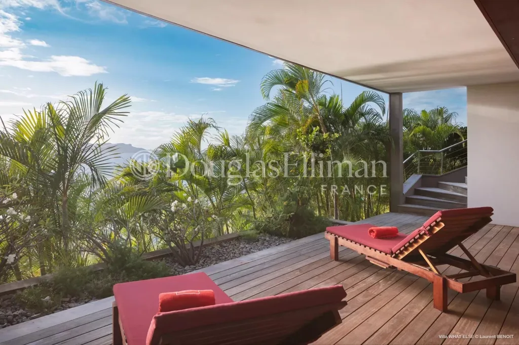 Terrass - Villa with Panoramic Views in Pointe Milou