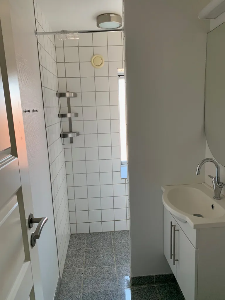 Bathrooms - Light-Filled 2-Bed Flat in Kolding
