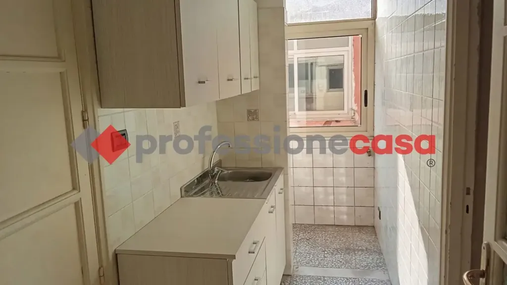 Cuisine - 3-Bedroom Apartment with Balcony in Catania
