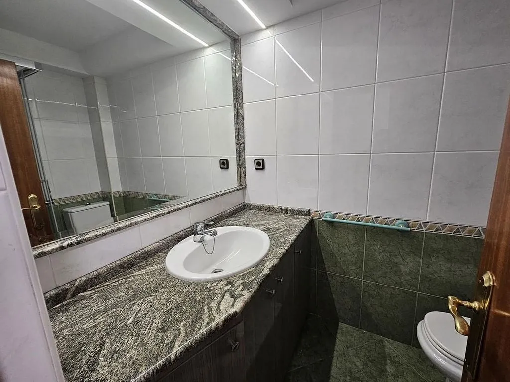 Salles de bain - Fully Renovated Student Flat in Valencia